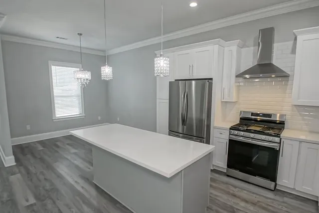 $2,500 | 3501 Gallo Drive, Chalmette, LA 70043