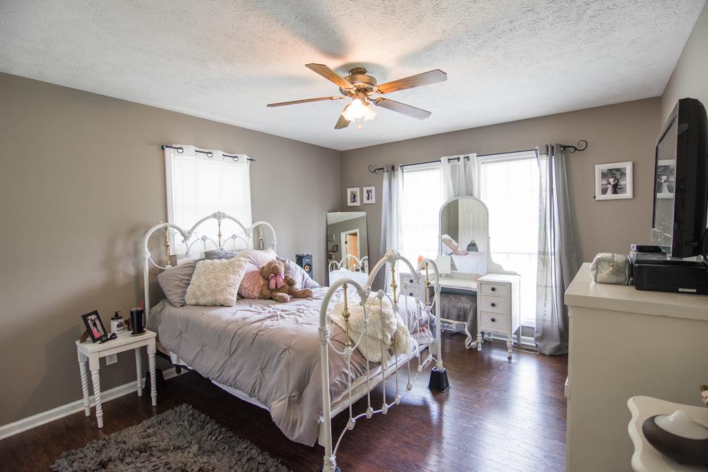 2195 Darrell Rye Road Erin, TN 37061 - Photo 12 of 26 Bdrm #3 with Jack n Jill Bath
