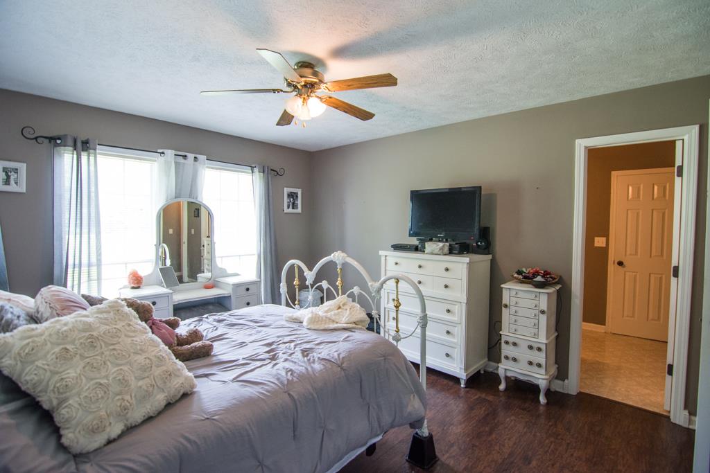 2195 Darrell Rye Road Erin, TN 37061 - Photo 13 of 26 Bedroom #3 Connects to Private Bath