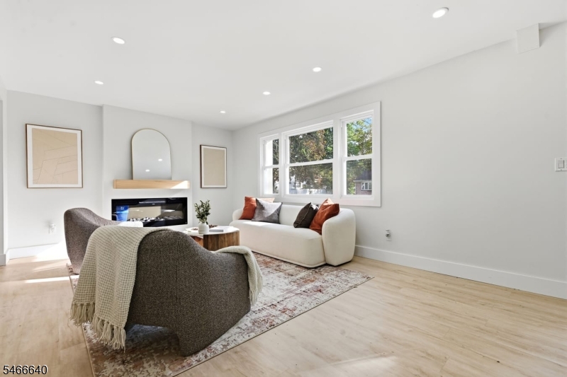 23 Buckingham Road West Orange, NJ 07052 - Photo 9 of 28 Gallery Image 9
