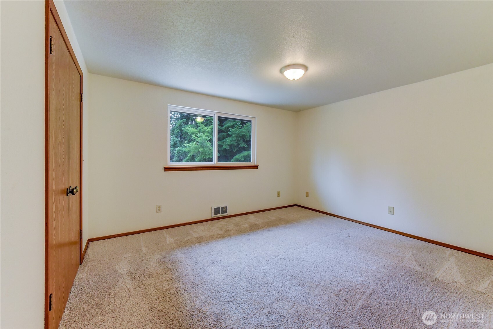 2417 243rd Place Southwest Bothell, WA 98021 - Photo 15 of 36