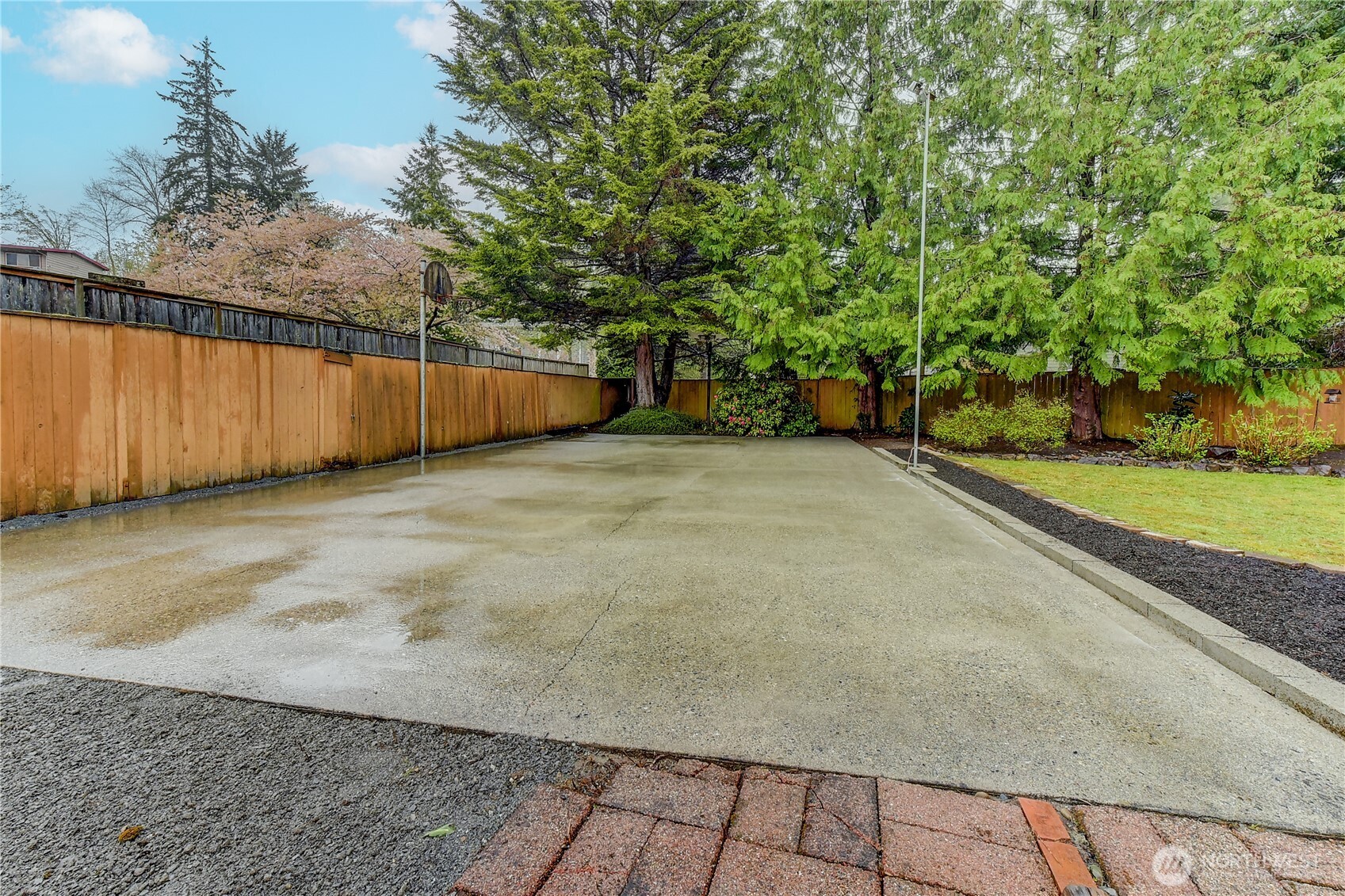 2417 243rd Place Southwest Bothell, WA 98021 - Photo 31 of 36