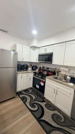 $2,500 | 673 West 30th Street, Unit 671, Hialeah, FL 33012