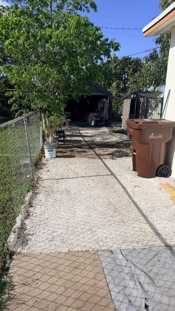 673 West 30th Street, Unit 671 Hialeah, FL 33012 - Photo 6 of 19 a view of a terrace with chairs