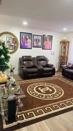 $2,500 | 673 West 30th Street, Unit 671, Hialeah, FL 33012