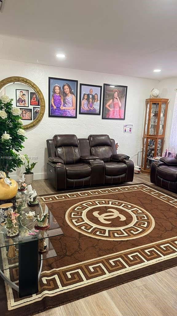 673 West 30th Street, Unit 671 Hialeah, FL 33012 - Photo 9 of 19 a living room with furniture