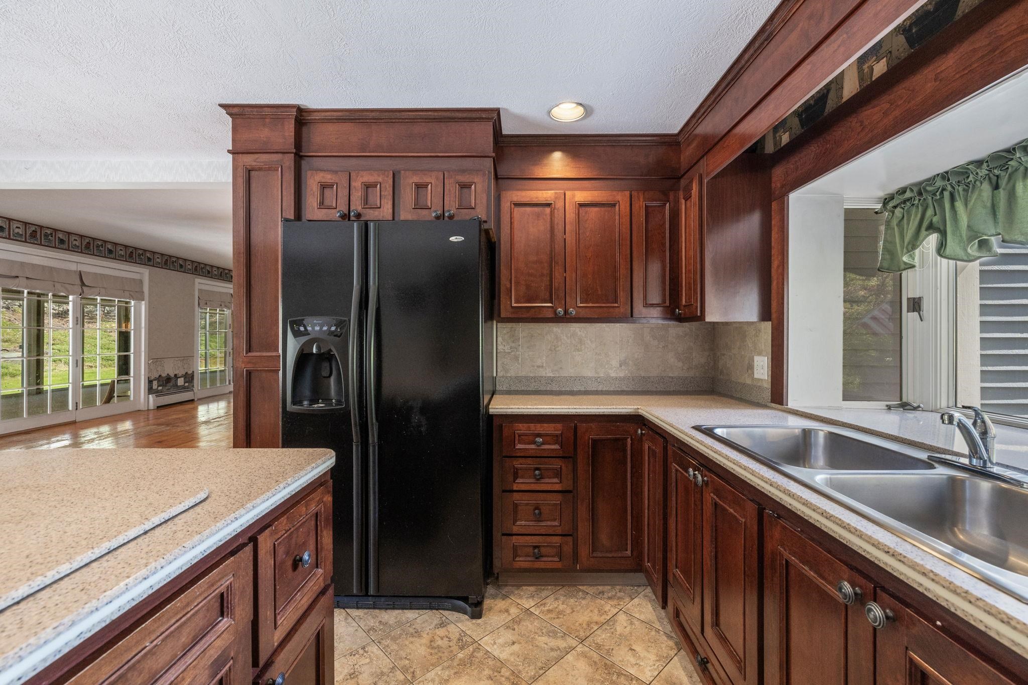 7 Rose Lane Atkinson, NH 03811 - Photo 8 of 60 Gallery Image 8