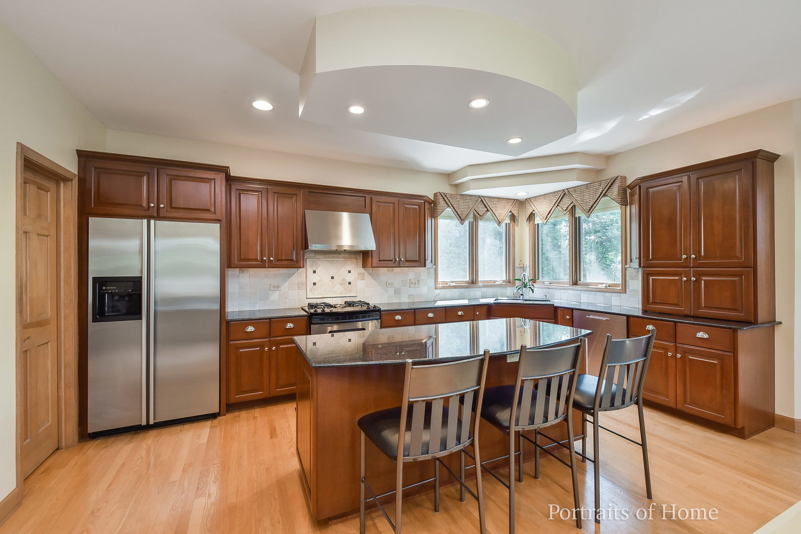 1364 Avalon Court Wheaton, IL 60189 - Photo 7 of 29