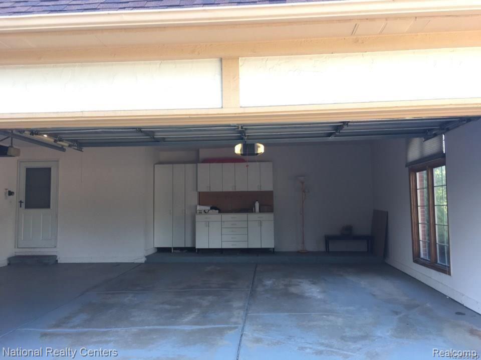 4895 Rambling Drive Troy, MI 48098 - Photo 27 of 27 27.jpg