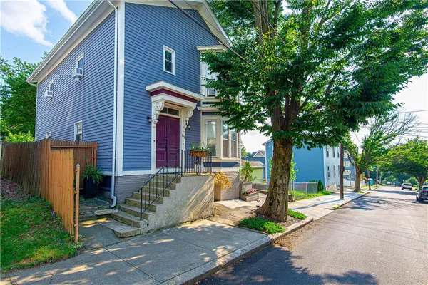 $2,000 | 81 Jenkins Street, Providence, RI 02906