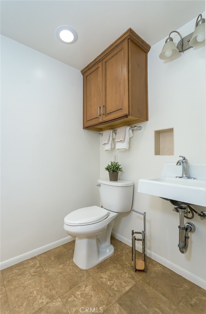 2220 Silver Tree Road Claremont, CA 91711 - Photo 49 of 74