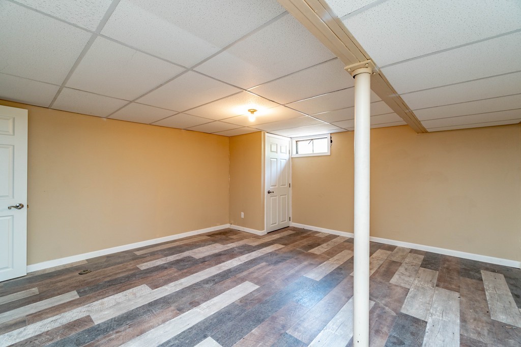 24 West Hill Road Springfield, MA 01109 - Photo 20 of 30