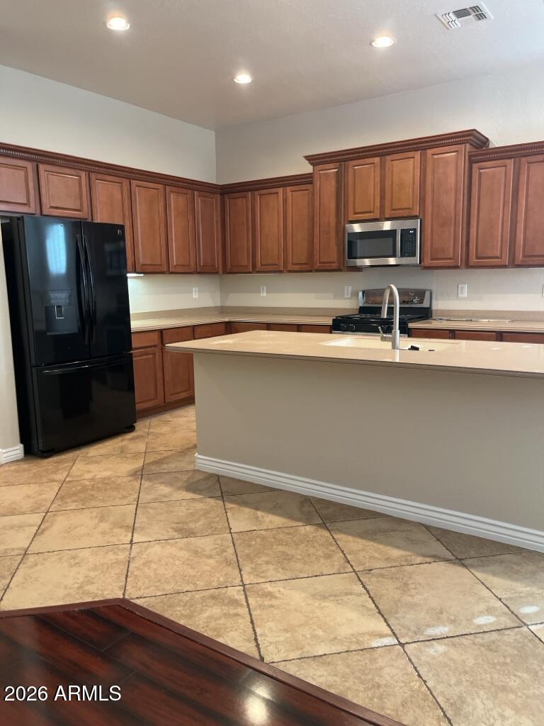 18068 West Rimrock Street Surprise, AZ 85388 - Photo 7 of 20 kitchen 1