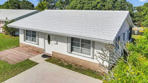 $299,999 | 7115 Northwest 73rd Street, Tamarac, FL 33321