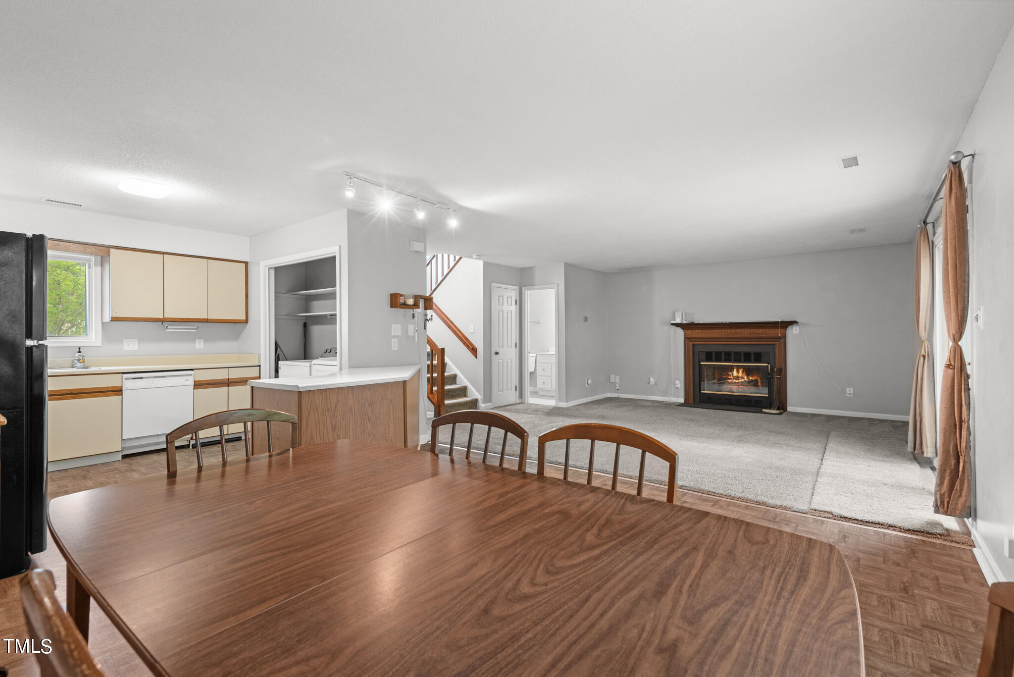 3307 Comstock Road Raleigh, NC 27604 - Photo 7 of 27 DSC_0112