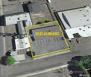 1815 Portland Avenue, Unit 3 Walla Walla, WA 99362 - Photo 14 of 16 with sign on the side of a building