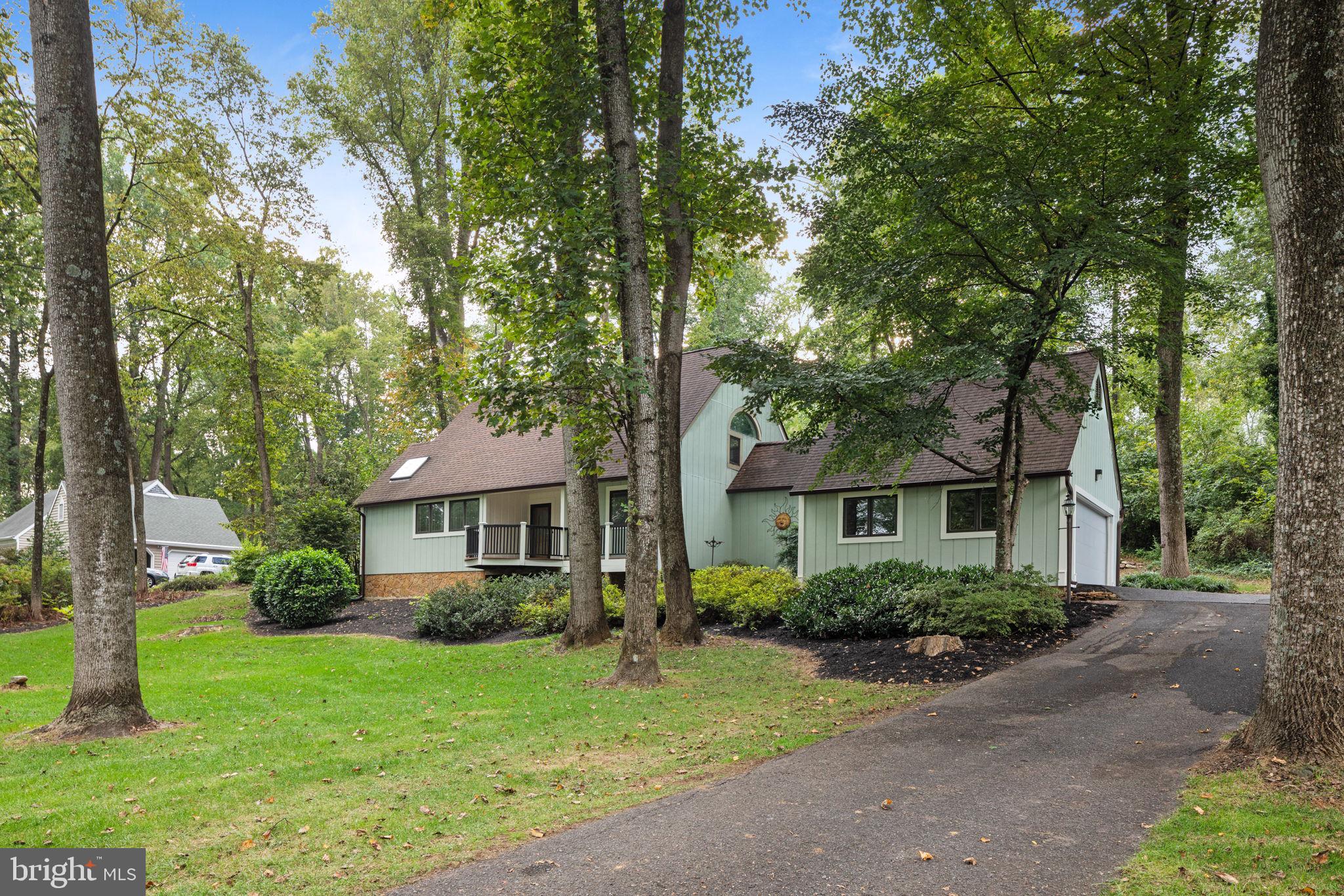 95 Kinlock Road Inwood, WV 25428 - Photo 2 of 33 Beautiful Oak Trees !