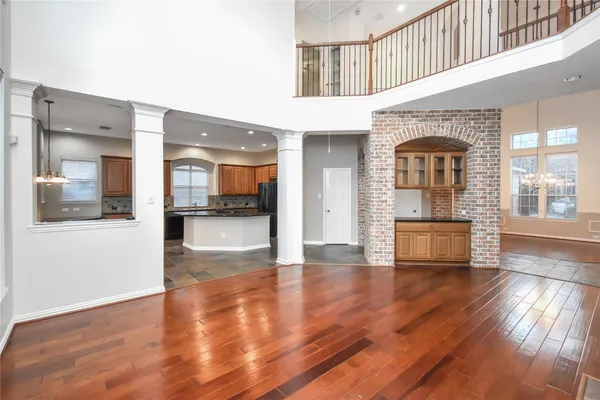 $4,700 | 10 East Artist Grove Circle, The Woodlands, TX 77382