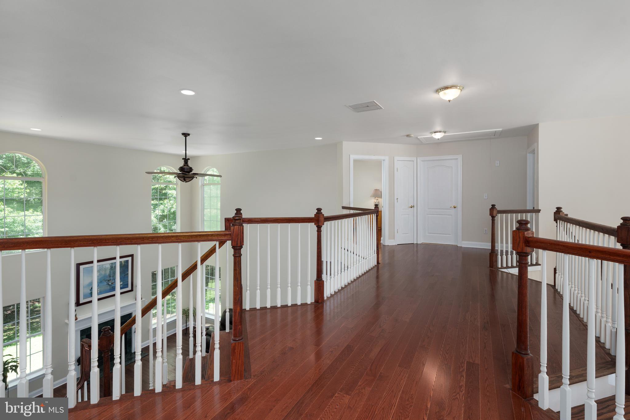 116 Rabbit Hill Road Princeton Junction, NJ 08550 - Photo 49 of 83 Spacious 2nd Floor landing