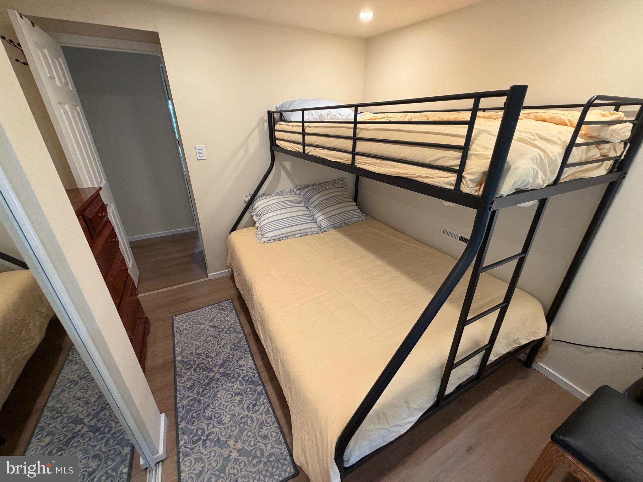515 Corsons Tavern Road, Unit B17 Ocean View, NJ 08230 - Photo 22 of 26 third bedroom