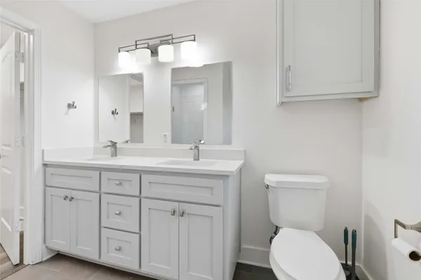 $290,000 | 400 Booth Street, Taylor, TX 76574