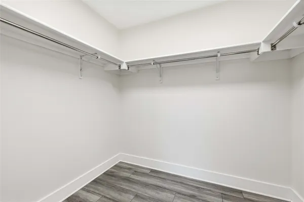$290,000 | 400 Booth Street, Taylor, TX 76574