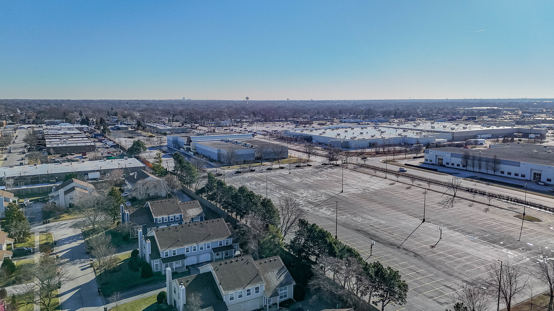 237 Acorn Drive Streamwood, IL 60107 - Photo 26 of 31 an aerial view of multiple house