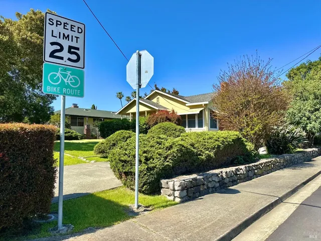 $919,500 | 639 East 5th Street, Benicia, CA 94510