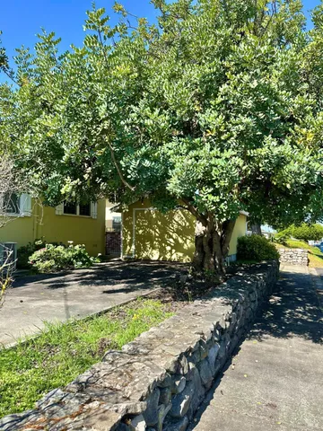 $919,500 | 639 East 5th Street, Benicia, CA 94510
