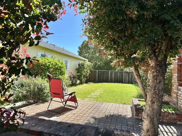 $919,500 | 639 East 5th Street, Benicia, CA 94510