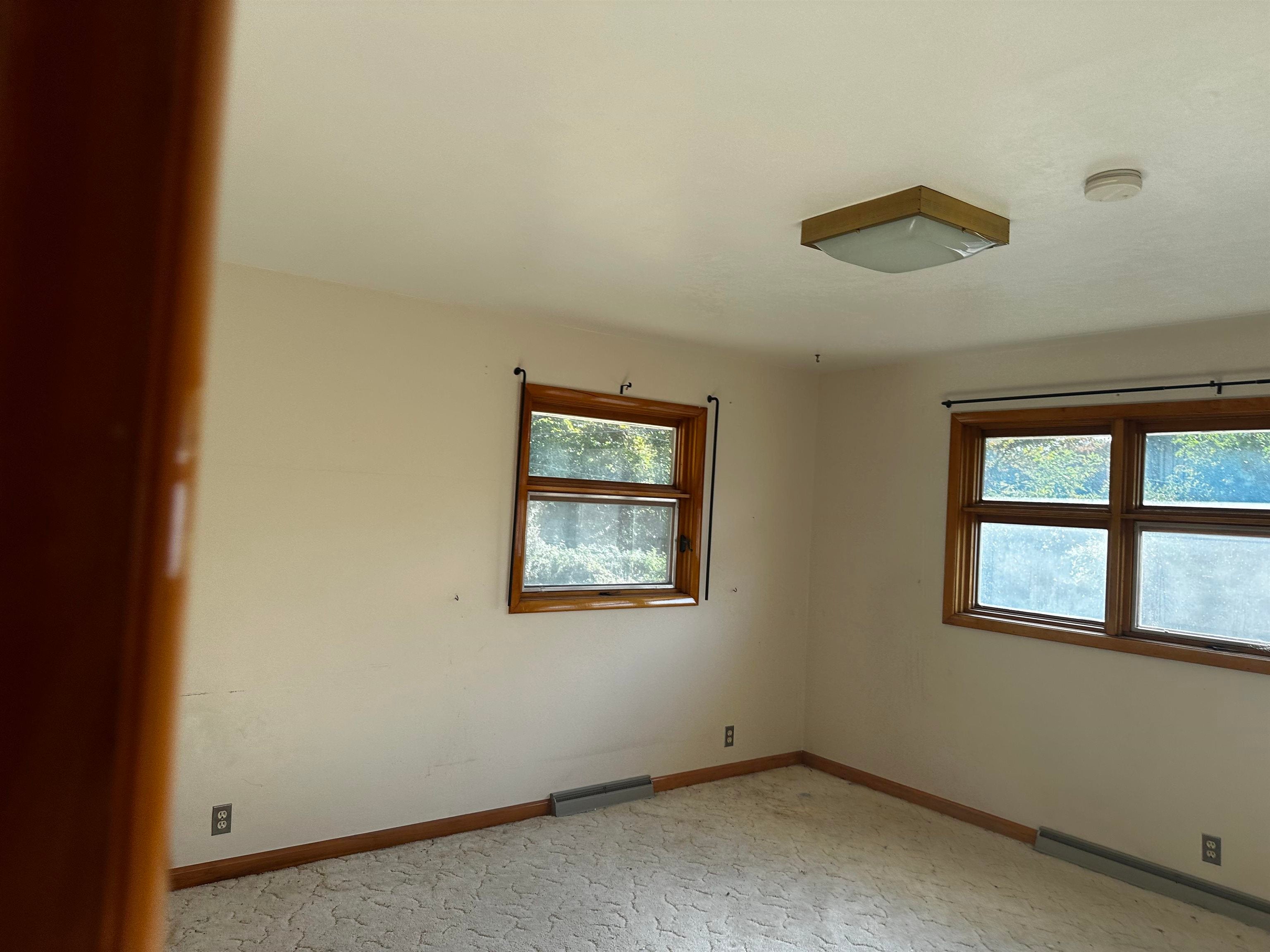 8052 Ohio River Road Point Pleasant, WV 25550 - Photo 11 of 20 Gallery Image 11