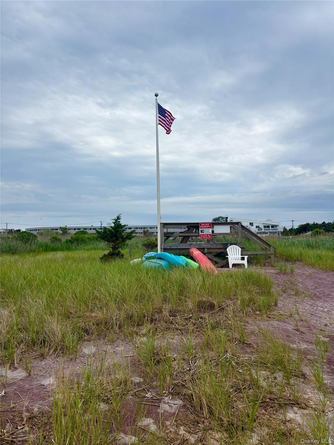 585 Dune Road, Unit A21 Westhampton Beach, NY 11978 - Photo 7 of 13 Bayfront access