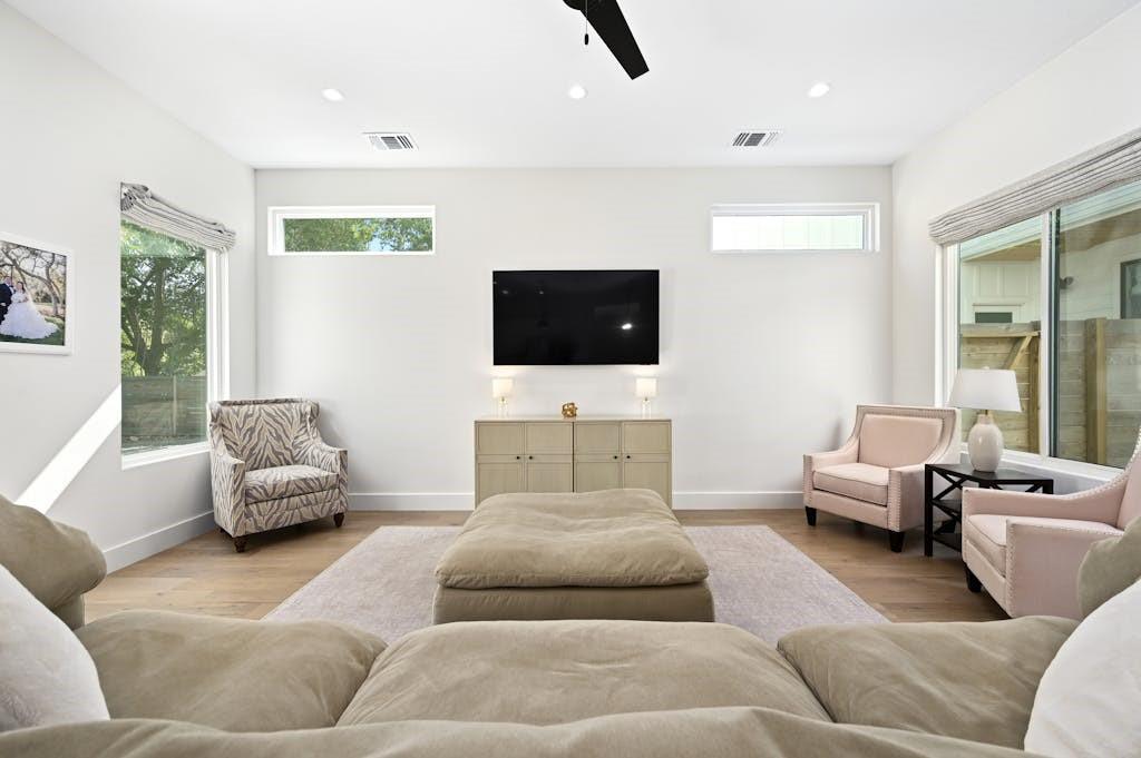 5212 Huisache Street, Unit 2 Austin, TX 78751 - Photo 7 of 30 Living area featuring wood finished floors, ceiling fan, and recessed lighting