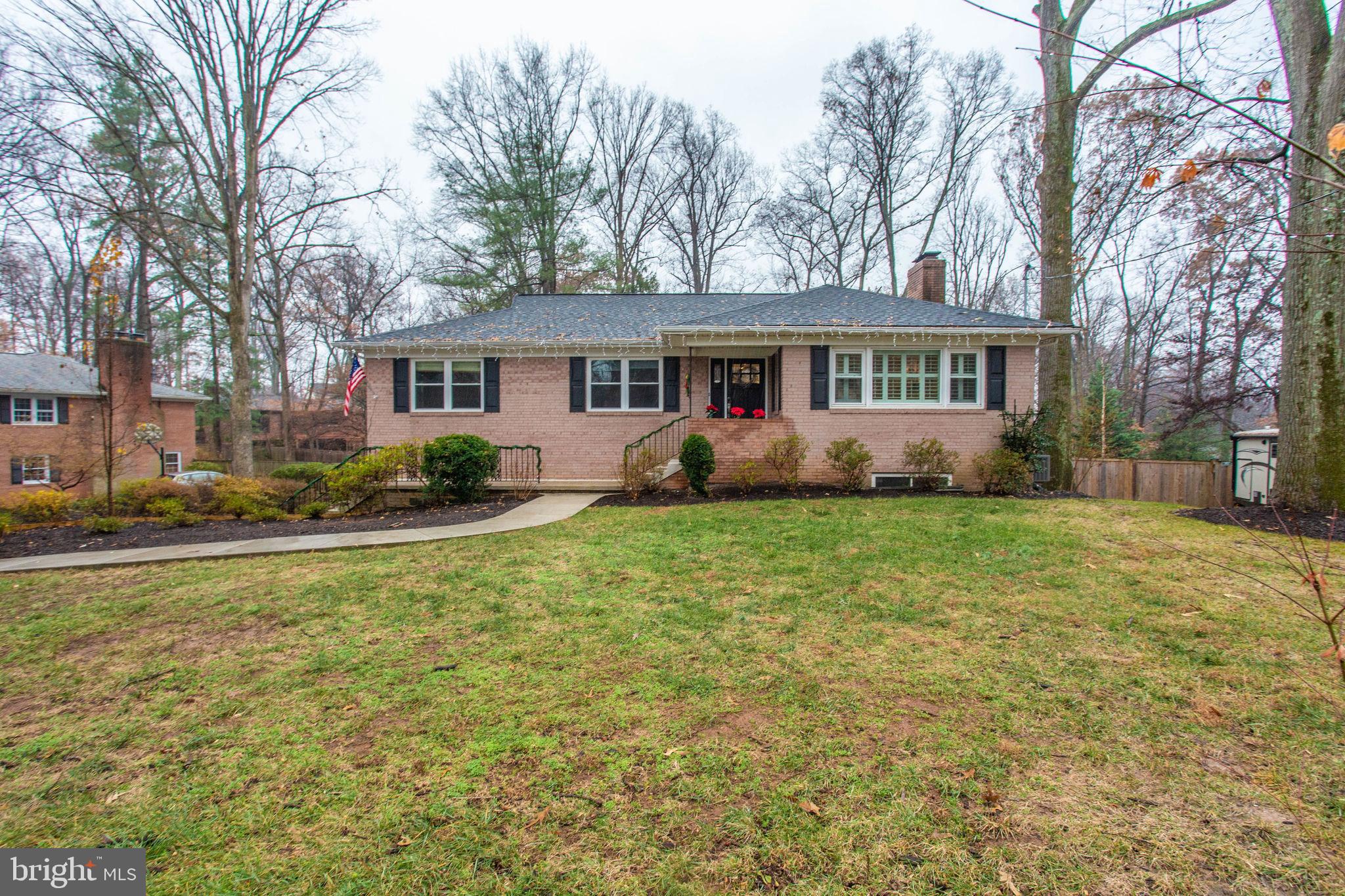 2906 Hideaway Road Fairfax, VA 22031 - Photo 1 of 57 Gallery Image 1
