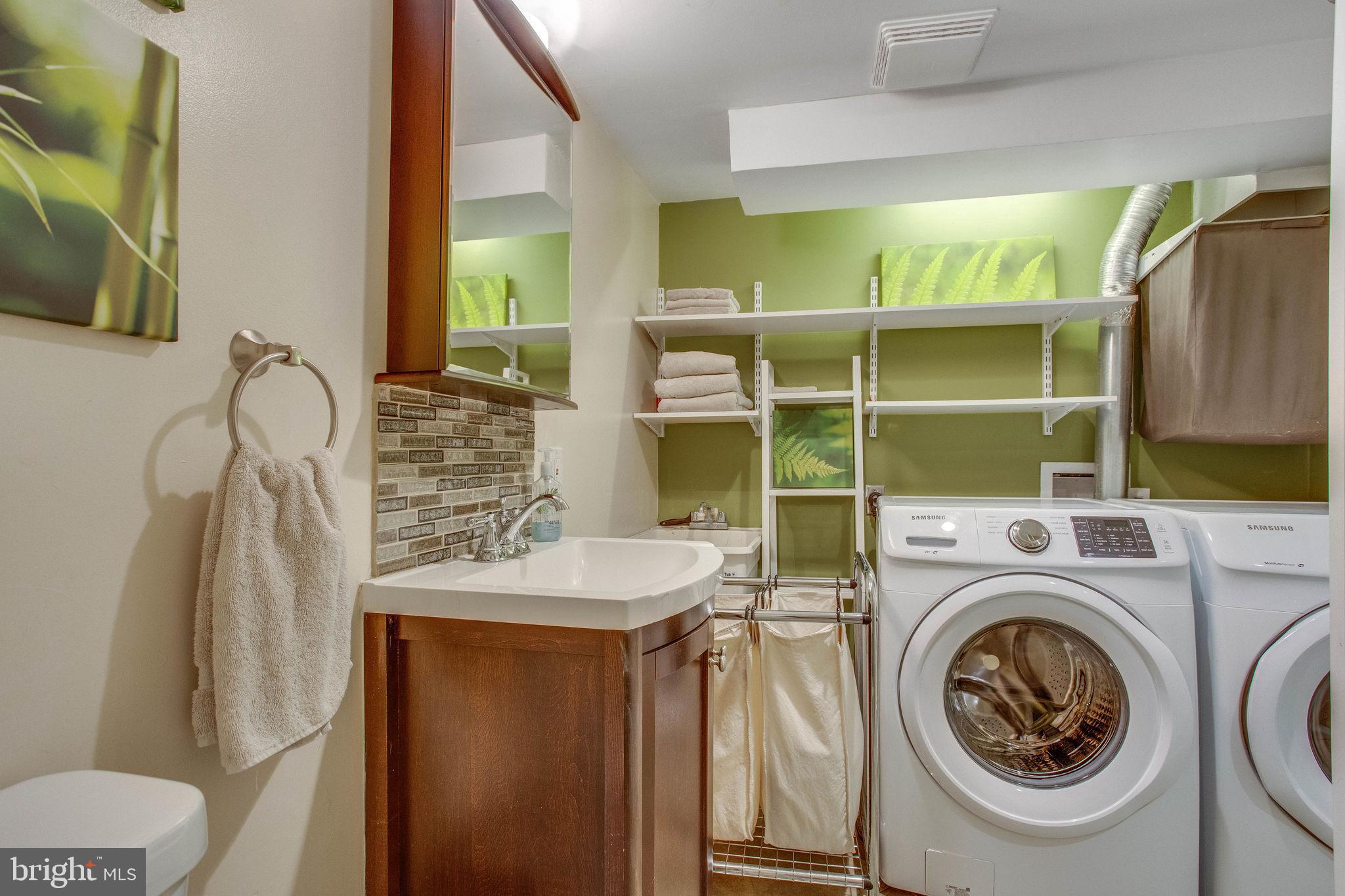 2906 Hideaway Road Fairfax, VA 22031 - Photo 42 of 57 Gallery Image 42