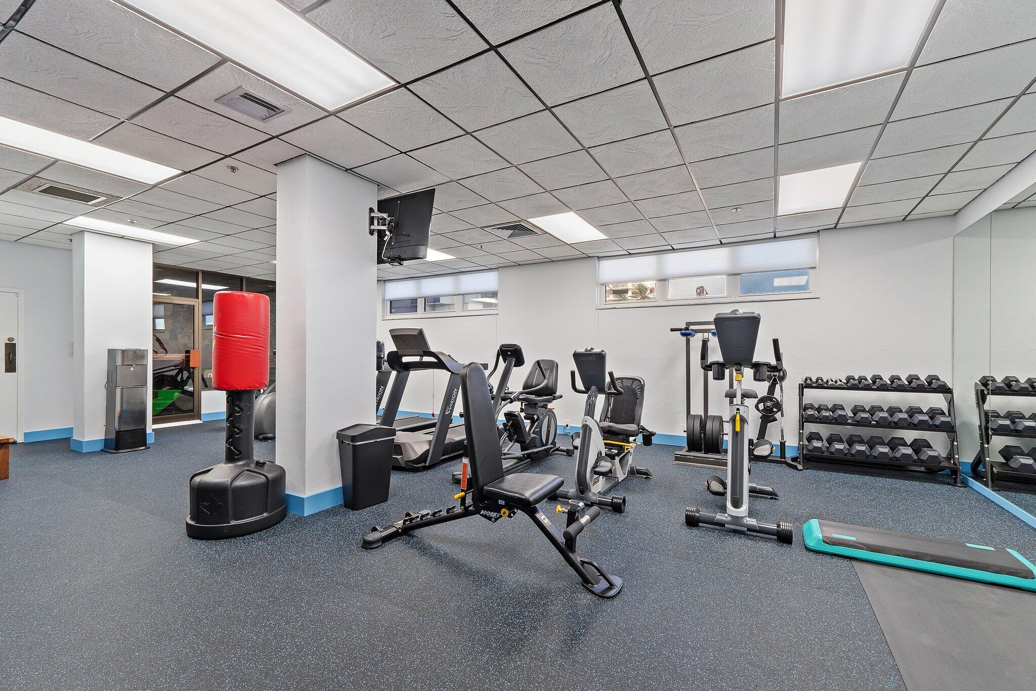 Undisclosed Address Singer Island, FL 33404 - Photo 38 of 77 a view of a room with gym equipment