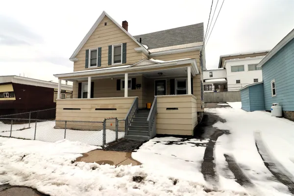 $175,000 | 612 Rockingham Street, Berlin, NH 03570