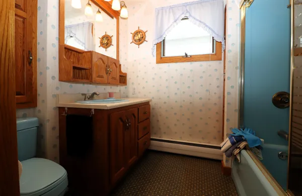 $175,000 | 612 Rockingham Street, Berlin, NH 03570