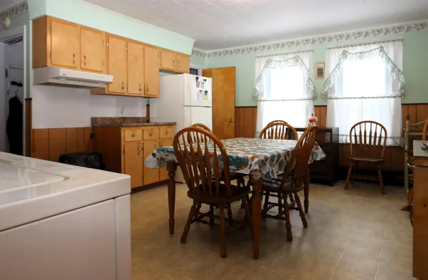 $175,000 | 612 Rockingham Street, Berlin, NH 03570
