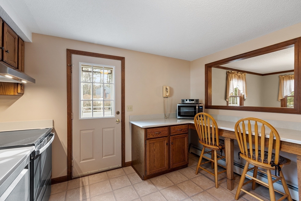 14 Countryside Road Pepperell, MA 01463 - Photo 7 of 34 Gallery Image 7