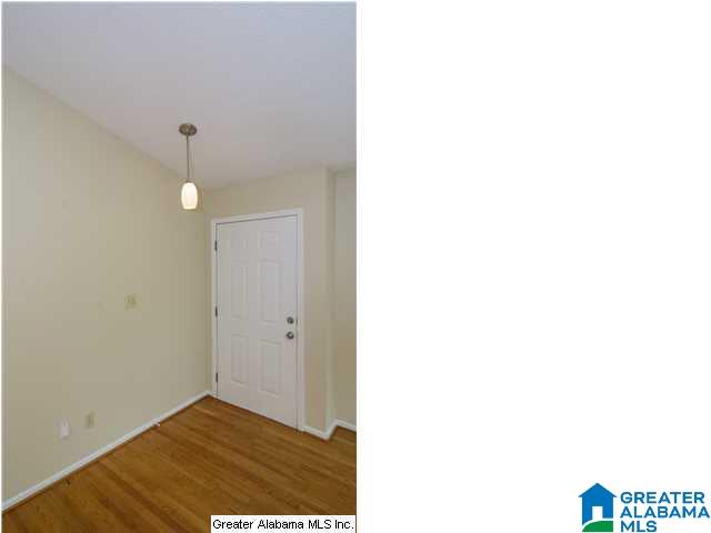 1464 Berry Road Birmingham, AL 35226 - Photo 5 of 32