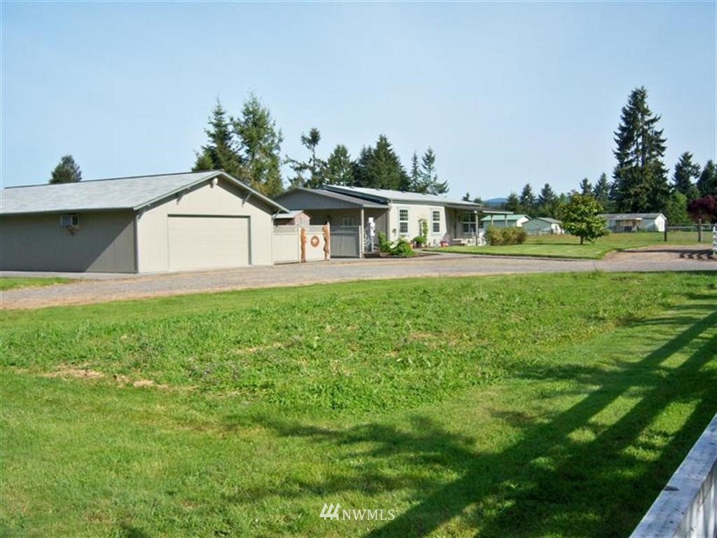 17121 Dodd Lane Southwest Rochester, WA 98579 - Photo 3 of 22