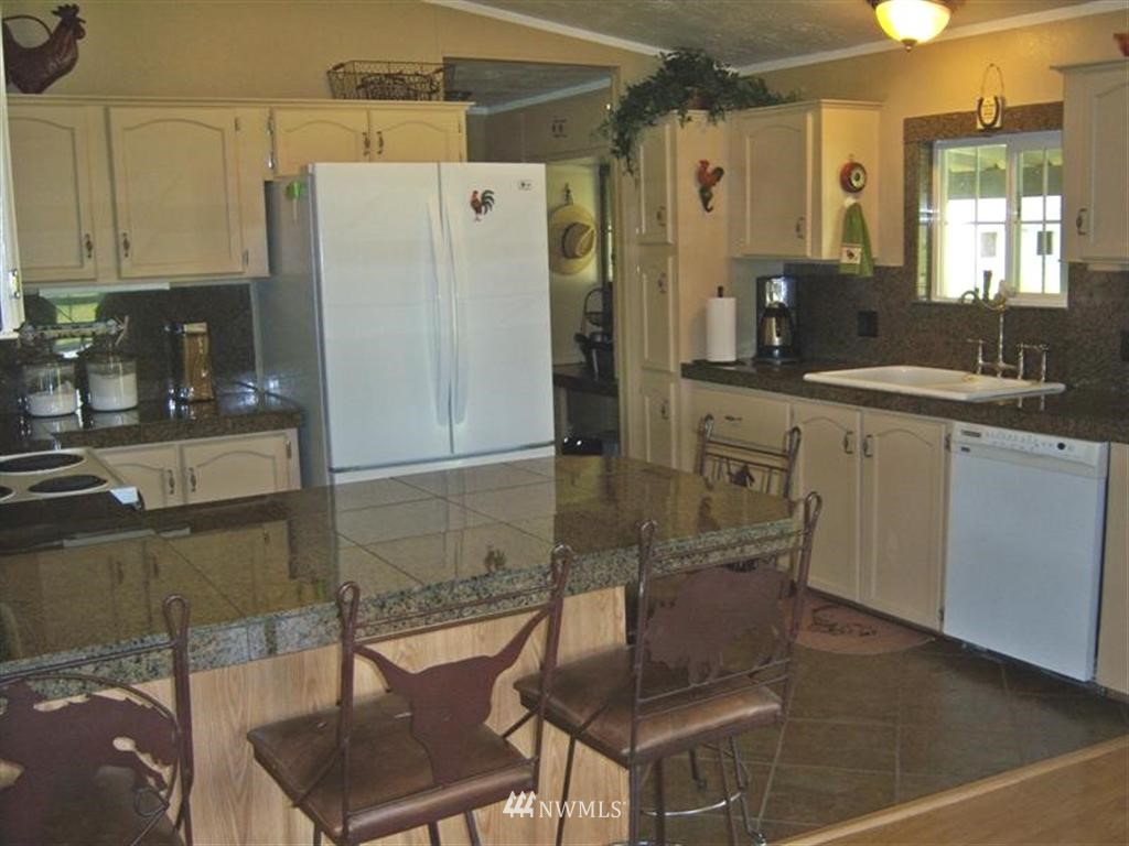 17121 Dodd Lane Southwest Rochester, WA 98579 - Photo 7 of 22