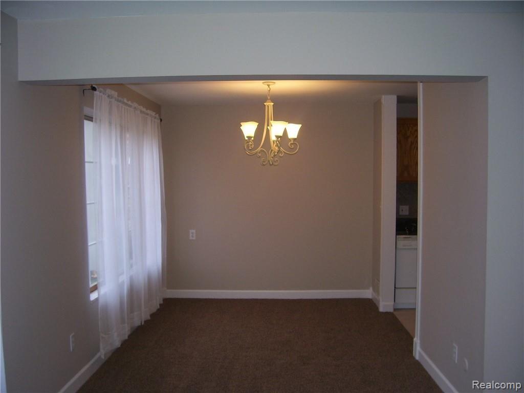 29582 Hoover Road Warren, MI 48093 - Photo 7 of 16