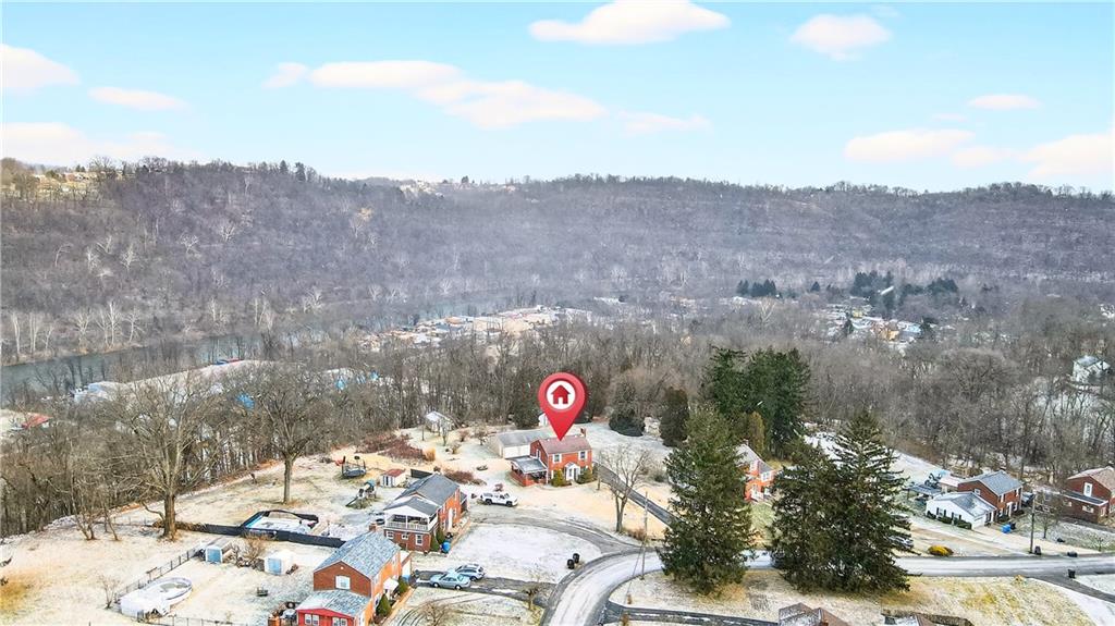 1008 Schweitzer Road McKeesport, PA 15135 - Photo 10 of 43 a view of a city from a terrace