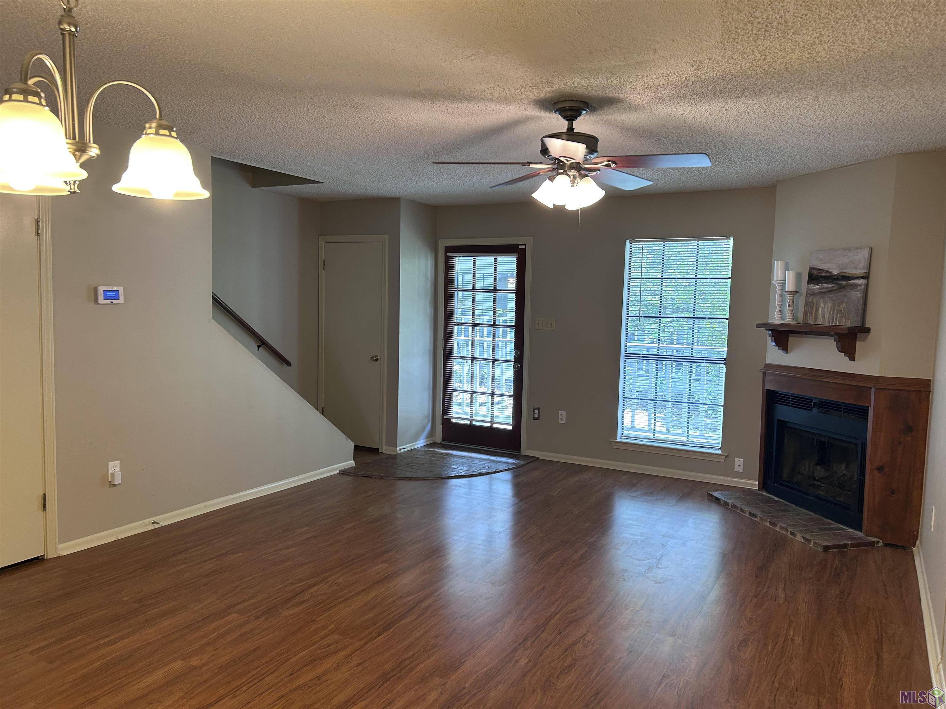 4342 Stumberg Lane Baton Rouge, LA 70816 - Photo 5 of 14