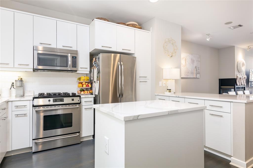 4100 Travis Street, Unit 2 Dallas, TX 75204 - Photo 13 of 24