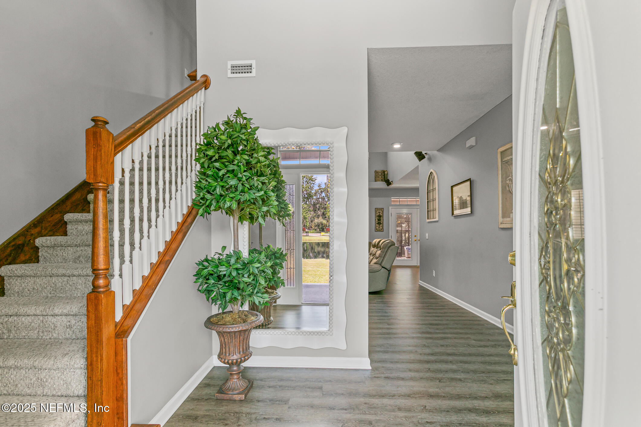 8716 Thomas Road Jacksonville, FL 32219 - Photo 13 of 91 Foyer