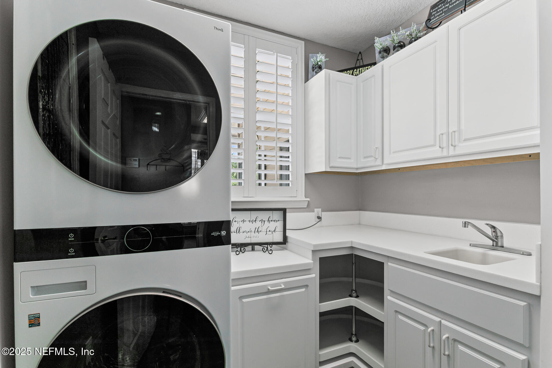 8716 Thomas Road Jacksonville, FL 32219 - Photo 25 of 91 Utilities & Laundry Room