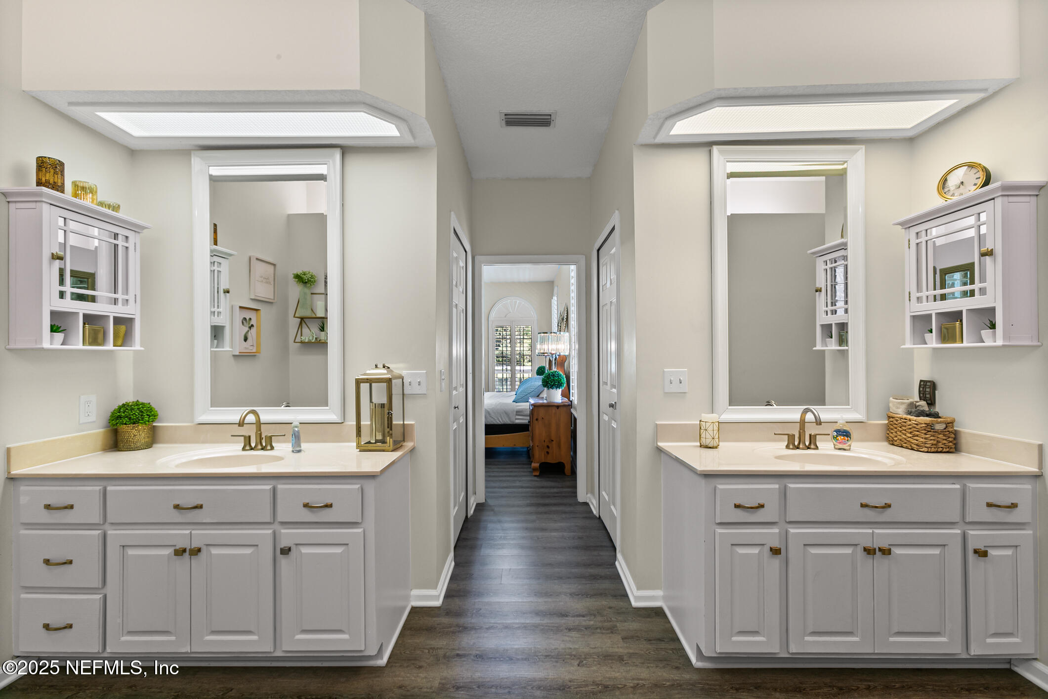 8716 Thomas Road Jacksonville, FL 32219 - Photo 28 of 91 Owner's Suite - Ensuite Bath